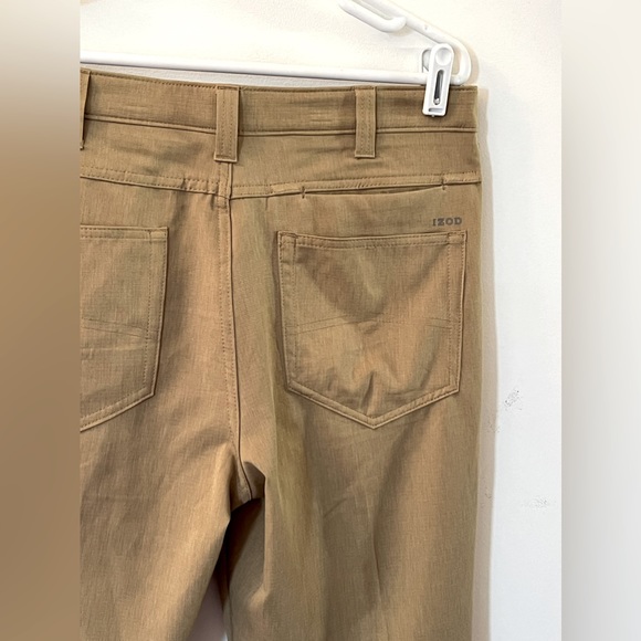 Izod | Lightweight Khaki 5 Pocket Style Golf Pants - Size 32x32 - Picture 6 of 12